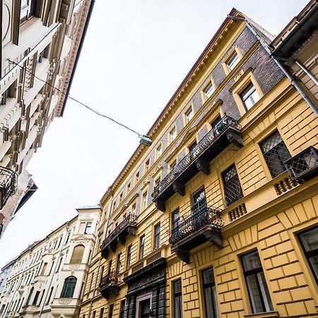 Urbana Hipster Downtown Budapeszt Zewnętrze zdjęcie